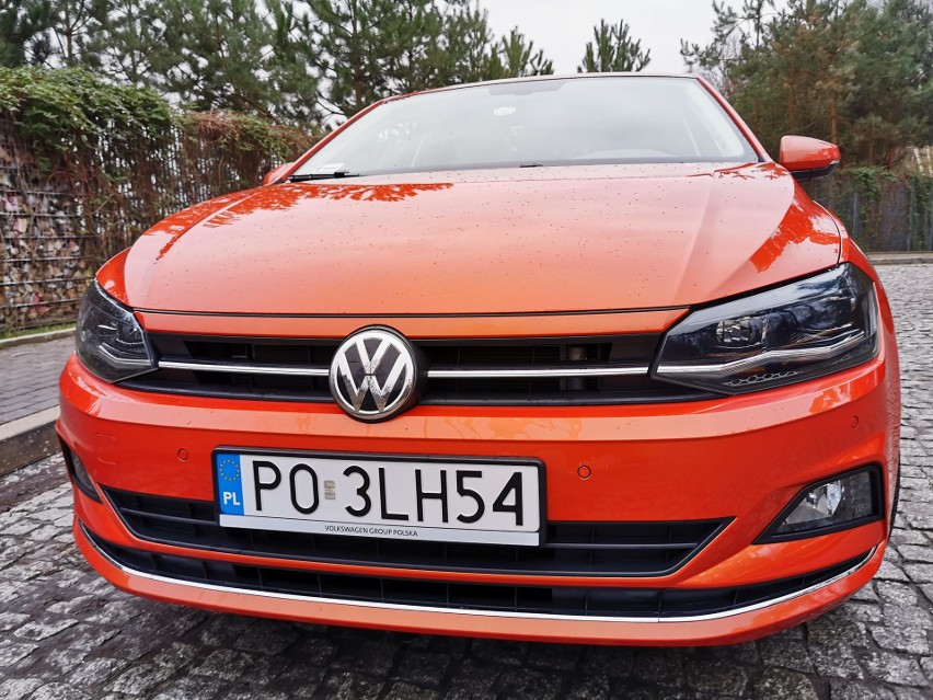 Zasiadając za kierownicą Volkswagena Polo 1.0 TSI (115 KM) w...