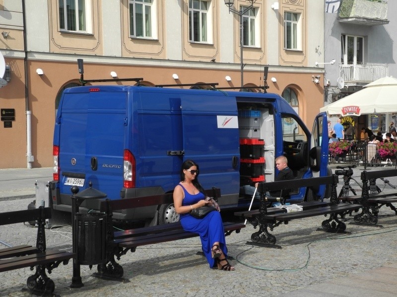 Telewizja Republika na Rynku Kościuszki. Jutro będzie w Białowieży [FOTO, WIDEO]