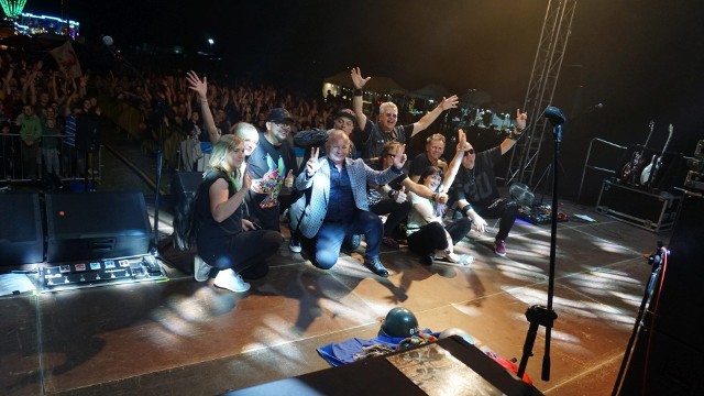 Koncert zespołu Big Cyc przyciągnął prawdziwe tłumy nad zalew Antoniów. Zobacz zdjęcia >>>