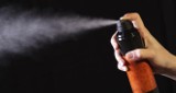 Deodorant challenge - nowa niebezpieczna zabawa nastolatków? [O CO CHODZI, ZASADY - 18.05.2018]