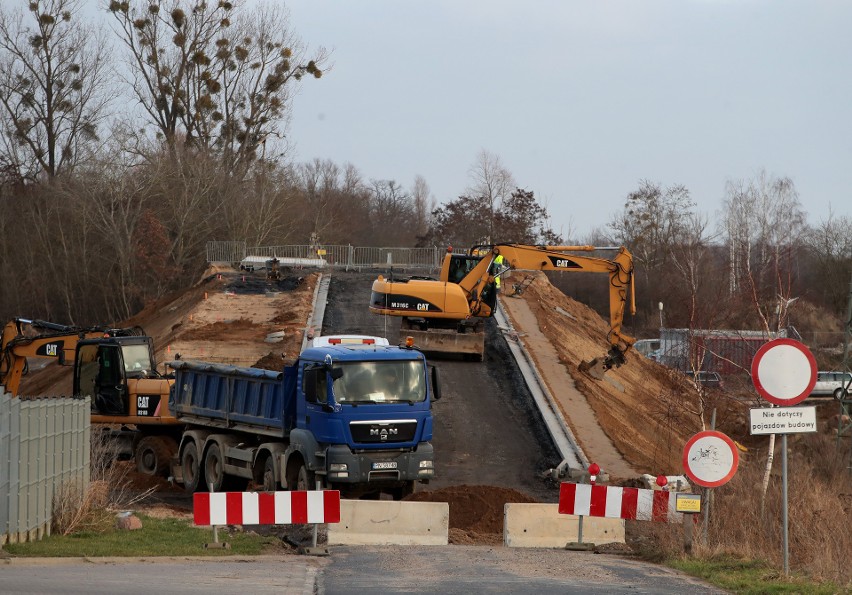 Obwodnica Warzymic i Przecławia. Kierowcy pojadą nową trasą latem tego roku. Sprawdzamy stan prac