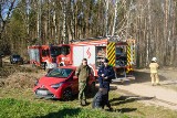 Gmina Szubin. Pijany 67-latek zasnął z papierosem w trawie. Wybuchł pożar niedaleko lasu