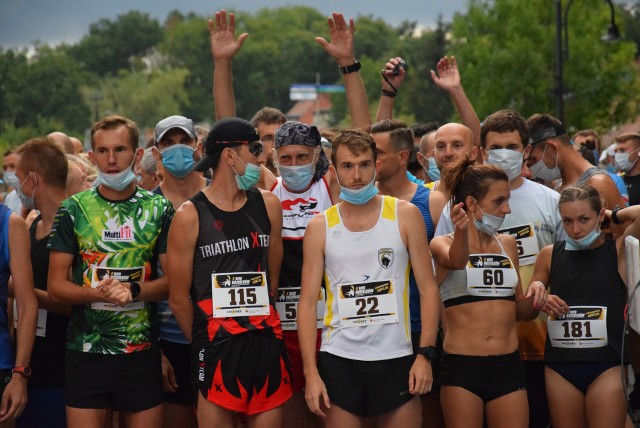 Na starcie biegu na 10km zjawiło się ponad 250 zawodników.