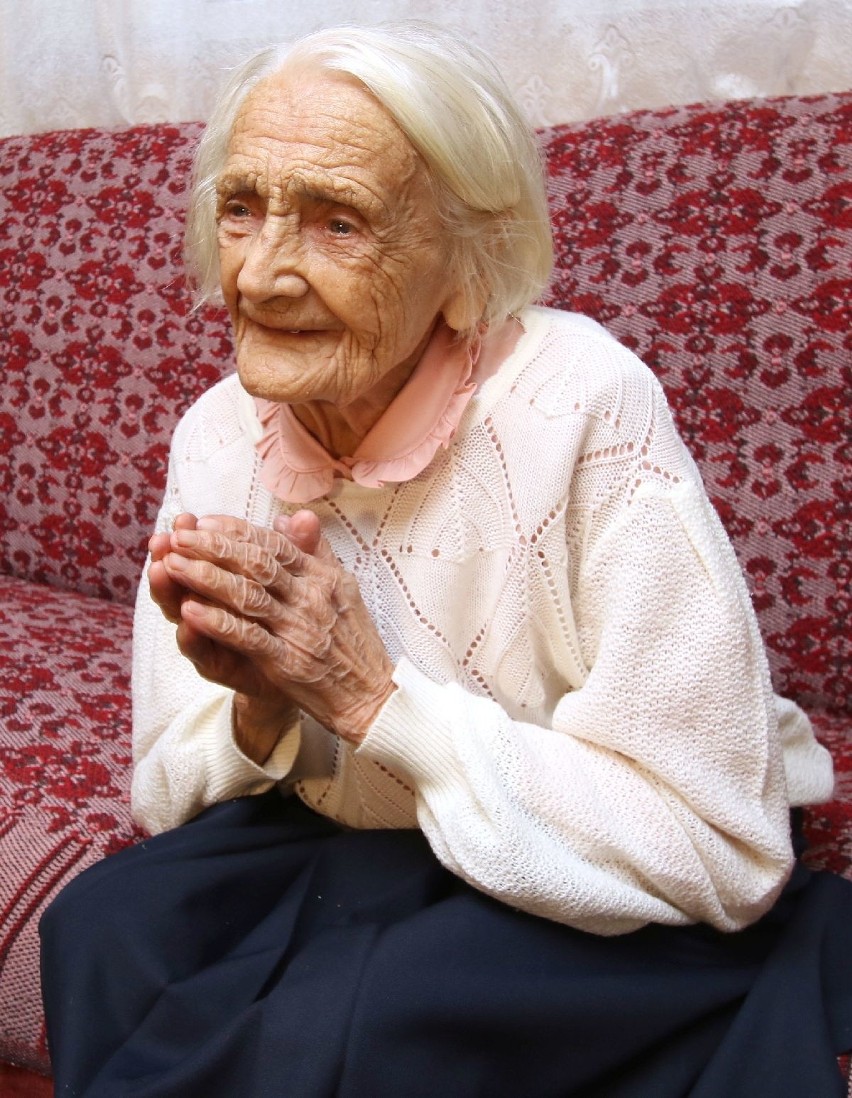Marianna Gocoł z Sędziejowic ma 106 lat i do lekarza nie chodzi