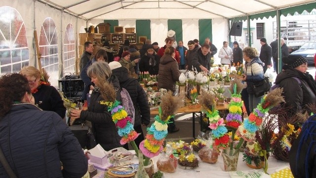 Wielkanocny gdowski kiermasz to już tradycja. Jarmark 2022 w Gdowie odbędzie się 9 kwietnia, natomiast na 10 kwietnia zaplanowano targi wielkanocne w Niepołomicach.