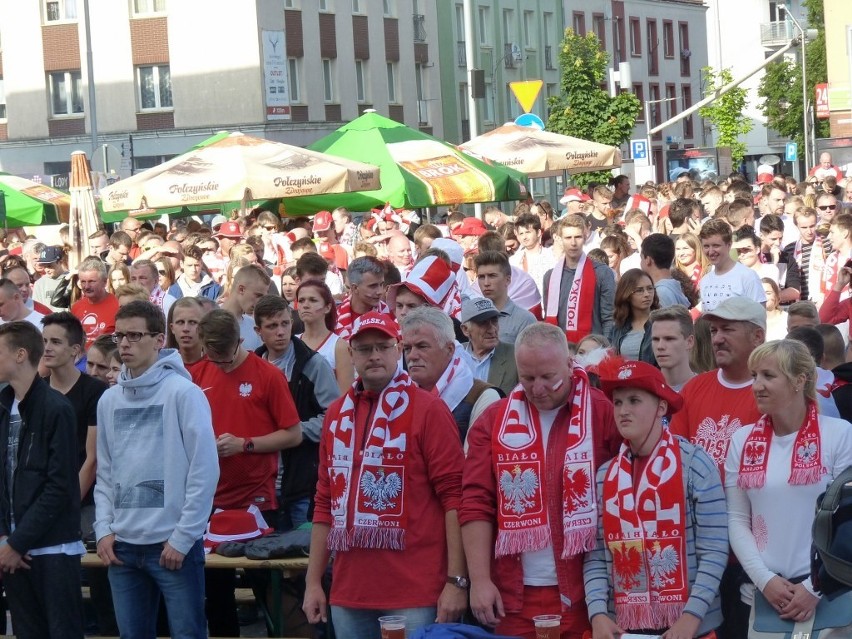 Euro 2016. Strefa kibica w Koszalinie. Mecz Polska - Ukraina