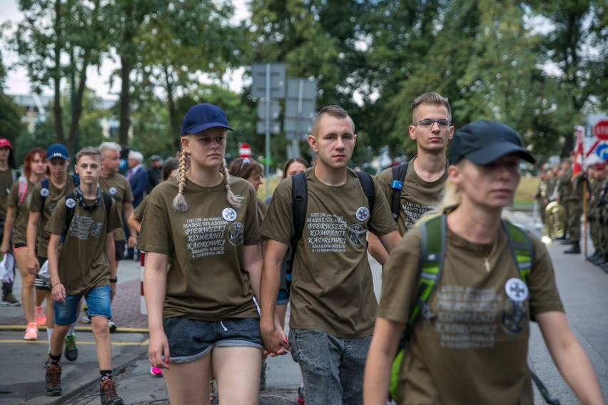 Kraków. Wymarsz Kadrówki, nowe odznaczenie państwowe i...