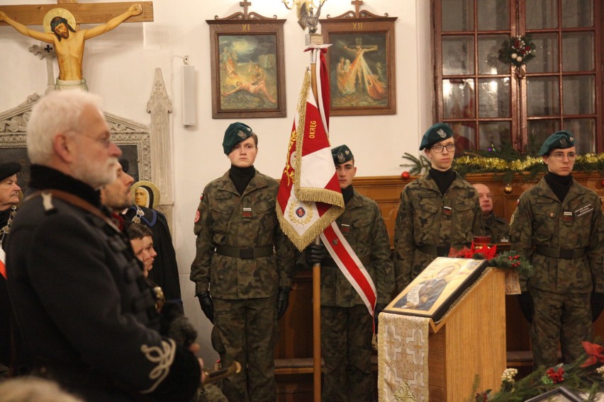 Dwie salwy honorowe na cześć powstańców styczniowych. Uroczystość na Starym Cmentarzu w Rzeszowie [ZDJĘCIA, WIDEO]