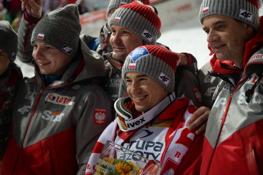 Puchar Świata w Wiśle [WYNIKI, KLASYFIKACJA]. Kamil Stoch znów to zrobił!