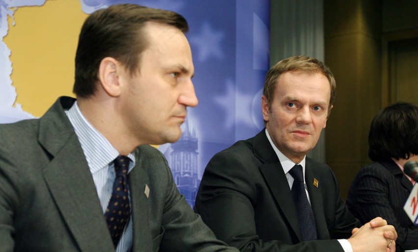 Bruksela, 14 grudnia 2007 r. Premier Donald Tusk i minister...