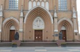 Wielki Czwartek w radomskiej katedrze. Poświęcenie Olejów z udziałem księży z całej diecezji