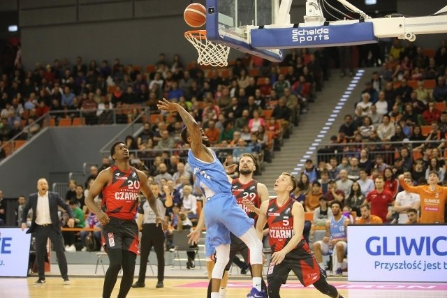 Porażka w Gliwicach. Tauron GTK Gliwice - Grupa Sierleccy Czarni Słupsk 84:64