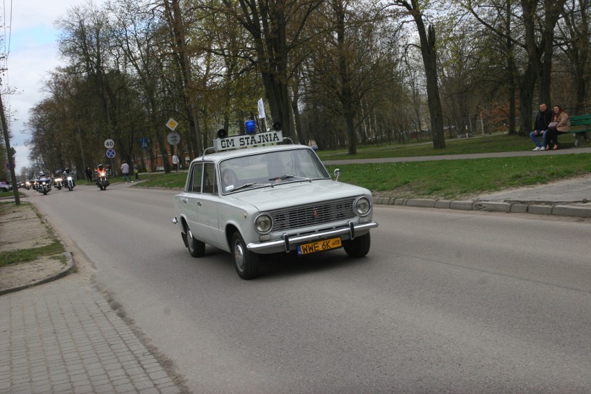 Otwarcie sezonu motocyklowego w Komorowie, 24.04.2022. Zdjęcia z parady