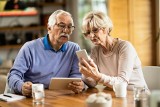 9 aplikacji na telefon, które powinien posiadać każdy senior. Tak ułatwisz sobie korzystanie ze smartfona i zadbasz o zdrowie!