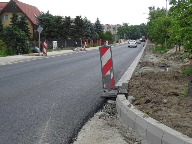 Do końca wakacji powinna zakończyć się przebudowa ulicy Poznańskiej w Koziegłowach, na odcinku od Taczaka do Piaskowej