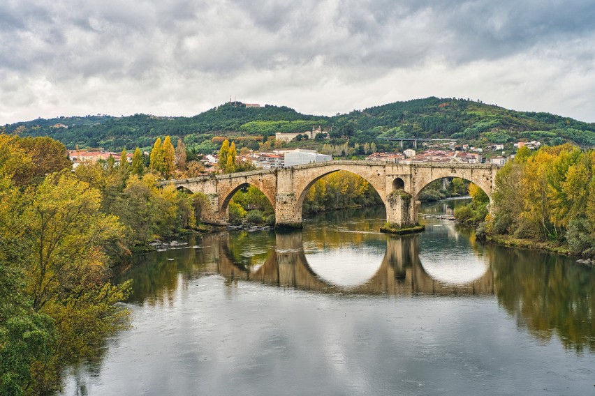 Ourense w Galicji to nie tylko kolejne hiszpańskie miasto,...