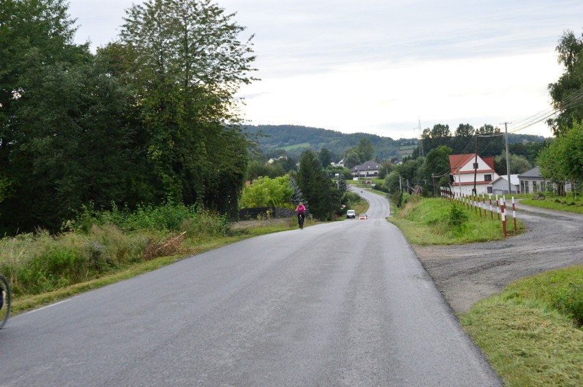 W Trzemeśni i Zasani powstanie w sumie ponad 1,5 km chodnika...