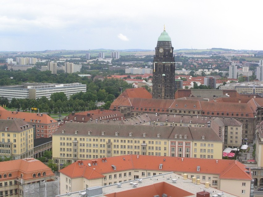Der Rathausturm von der Frauenkirche aus gesehen (© Eric...