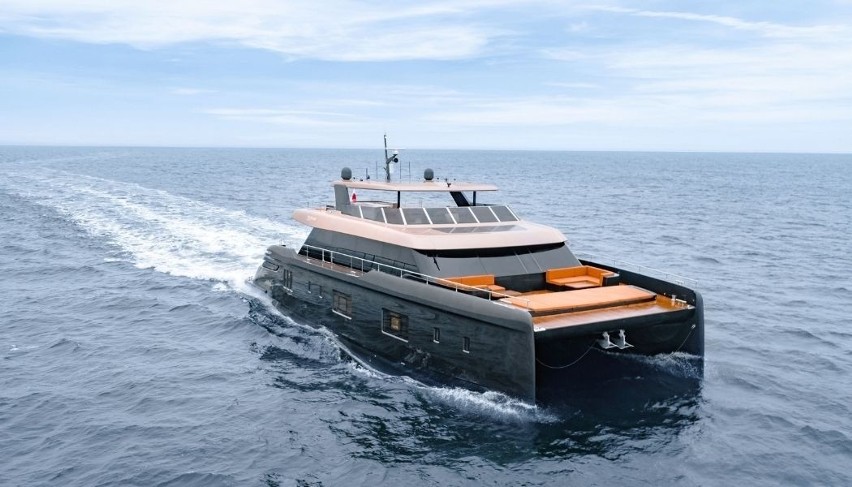 Zobacz największy motorowy katamaran od Sunreef Yachts. Prawie 30-metrowy  100 Sunreef Power