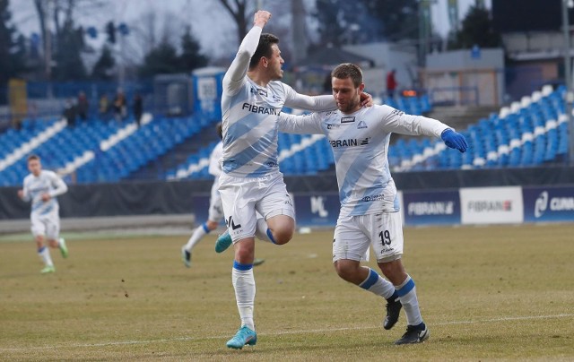 Na stadionie Wigier pojawi się rodowity suwalczanin Patryk Małecki (z nr 19), aktualnie występujący w Stali Rzeszów