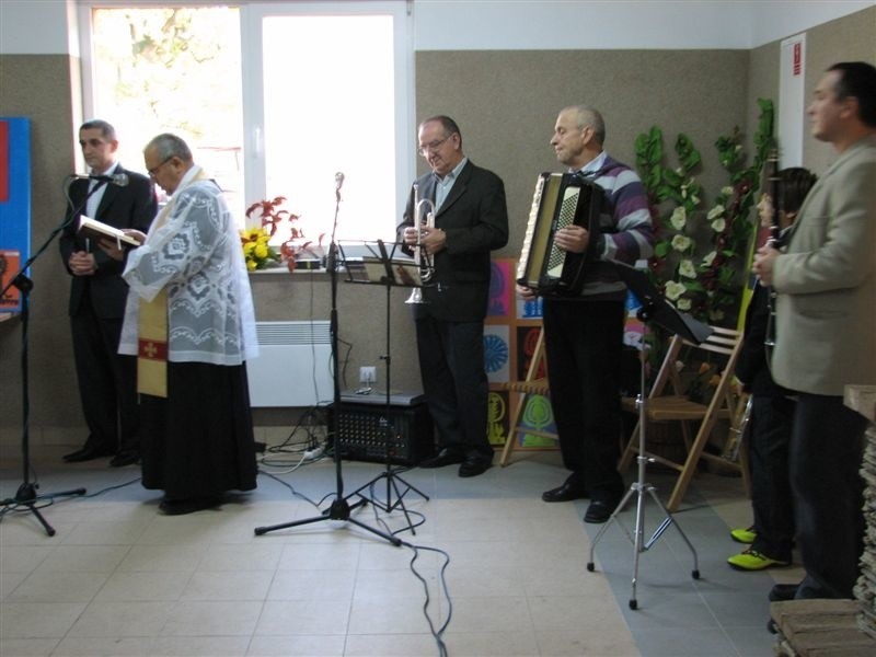 Poświęcenie świetlicy w Kuczyńskich