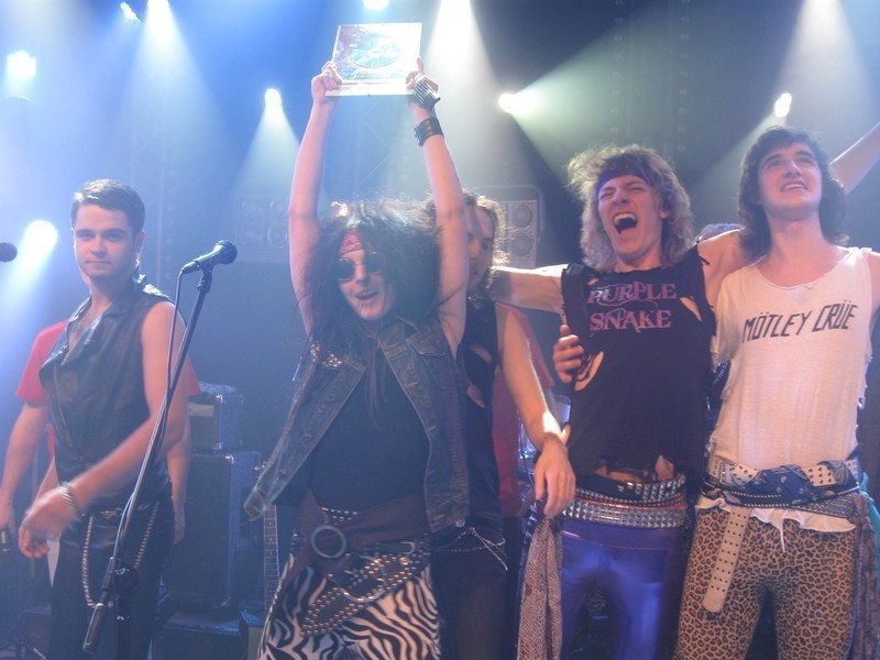 Rock Time 2013 wygrał Purple Snake. Wielkie show w stylu lat 80. | Nowa  Trybuna Opolska