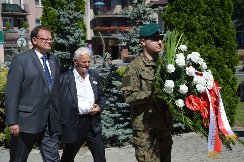 Kadrówka w Miechowie. Medale dla tych, którzy nie bali się pomagać [ZDJĘCIA, WIDEO]