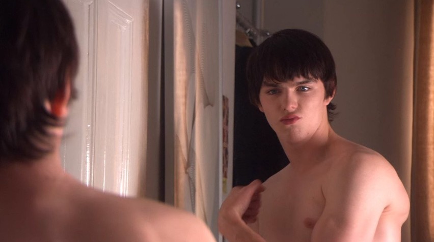 Nicholas Hoult/Tony

screen/netflix.com