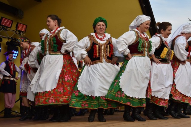 I Festiwal Folklorystyczny „Zatrzymać zanikające tradycje” odbył się w Tomaszkowicach pod Wieliczką w 2019 roku. Drugą edycję tego wydarzenia zaplanowano na 5 września 2021