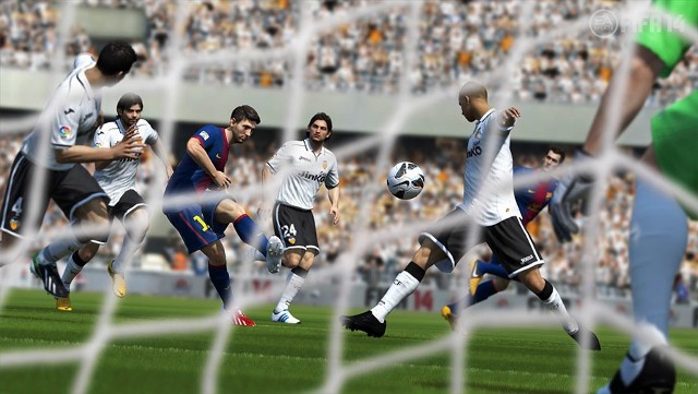 FIFA 14Jedną z nowości w FIFA 14 jest np. perfekcyjny strzał, po którym mają padać najlepsze bramki.