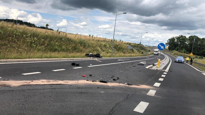 Olecko. Wypadek na obwodnicy. Motocyklista ranny (zdjęcia)