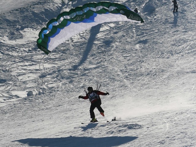 Speedriding Polish Cup w BieszczadachW Bieszczadach rozegrano pierwsze nieoficjalne Mistrzostw Polski w speedridingu.