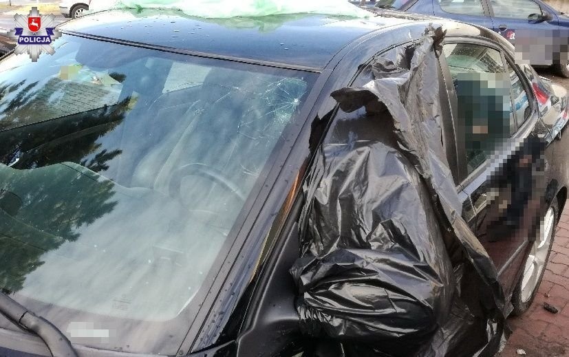 Miłosna zemsta przy ul. Kuronia w Lublinie. 22-latek pobił i zniszczył auto chłopaka swojej byłej dziewczyny 