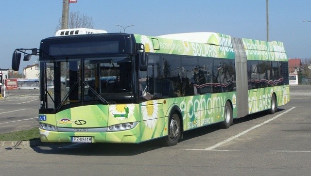 Zielony, ekologiczny i przegubowy autobus będzie kursował na liniach 4, 7 oraz 9.