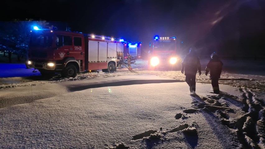 Pożar w Dojo Stara Wieś koło Przedborza