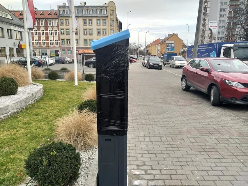 Decyzję o poszerzeniu strefy płatnego parkowania w Opolu...