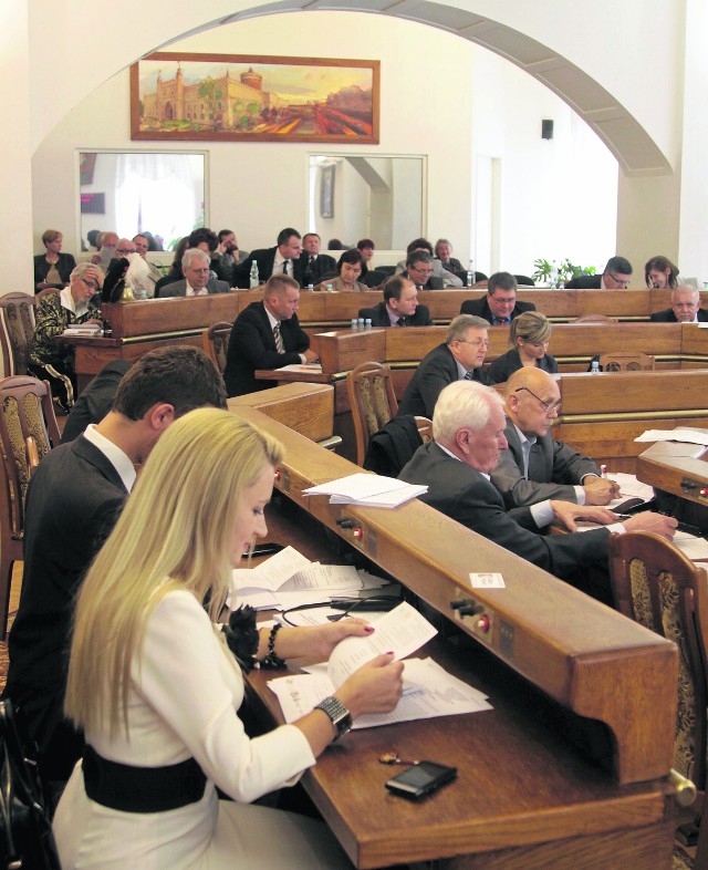 W 31-osobowej Radzie Miasta Lublin w latach 2014-18 będzie zasiadać 20 rajców mijającej kadencji