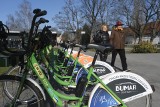 Toruń: po zimowej przerwie na ulice wracają rower miejski i hulajnogi