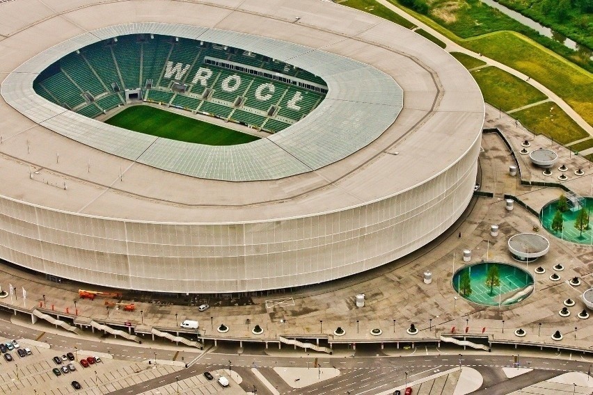 Największy stadion na Dolnym Śląsku to Tarczyński Arena we...