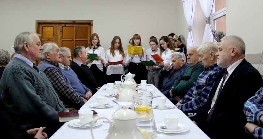 Klub Seniora to odpowiedź na potrzeby osób najbardziej...