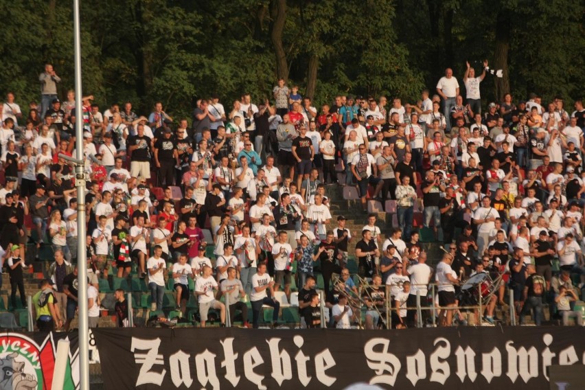 Najwyższa frekwencja w sezonie: 4824 (vs Górnik Zabrze)...