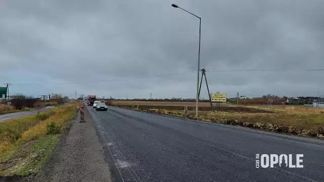 Fragment obwodnicy Opola czeka jeszcze malowanie pasów, ale żeby to zrobić drogowcy potrzebują lepszej pogody.