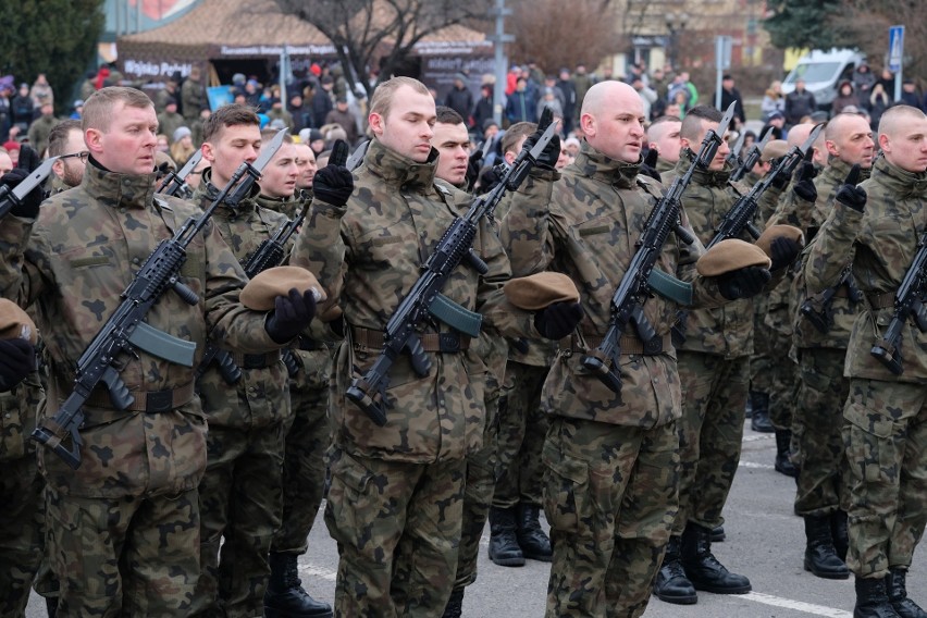 Przysięga wojskowa żołnierzy obrony terytorialnej w...