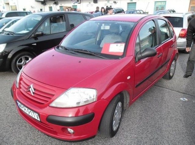 Citroen C3 1.2 2004 za 13100 zł