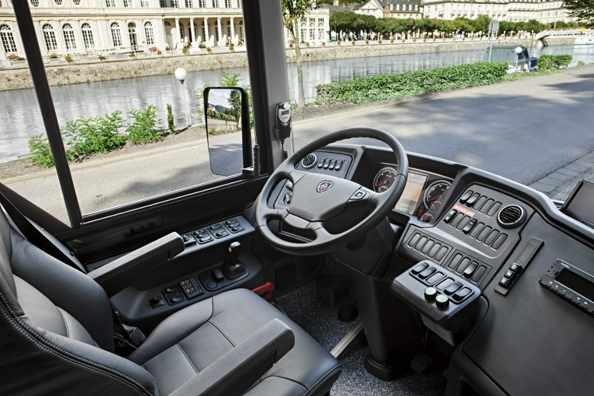 Hybrydowy autobus z fabryki Scania w Słupsku