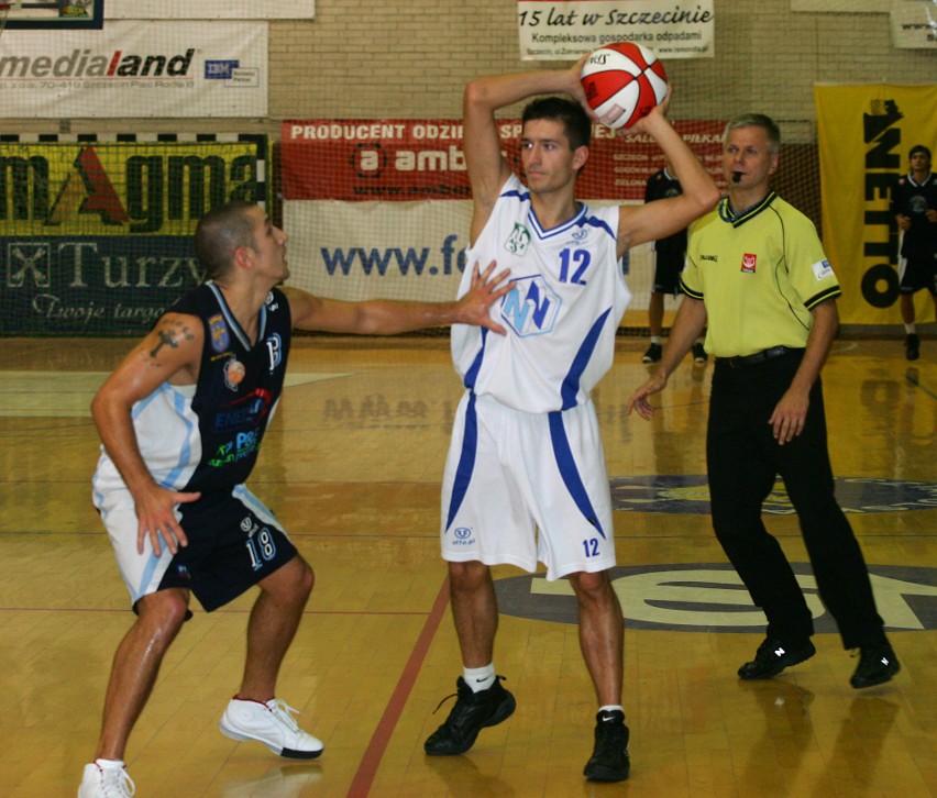 Szczecińska koszykówka na zdjęciach. Sezon 08/09 i "dream team" AZS Radex [GALERIA]