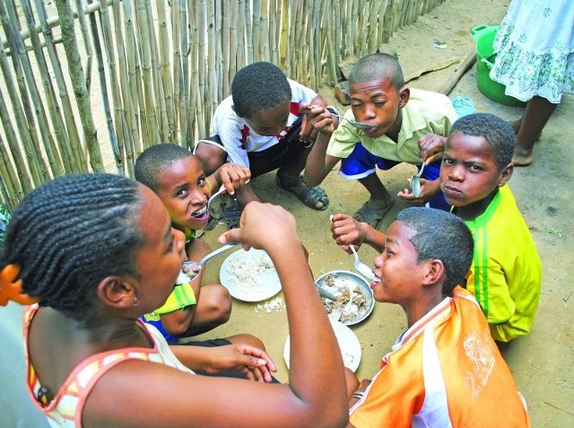 Tradycyjny posiłek Malgaszy