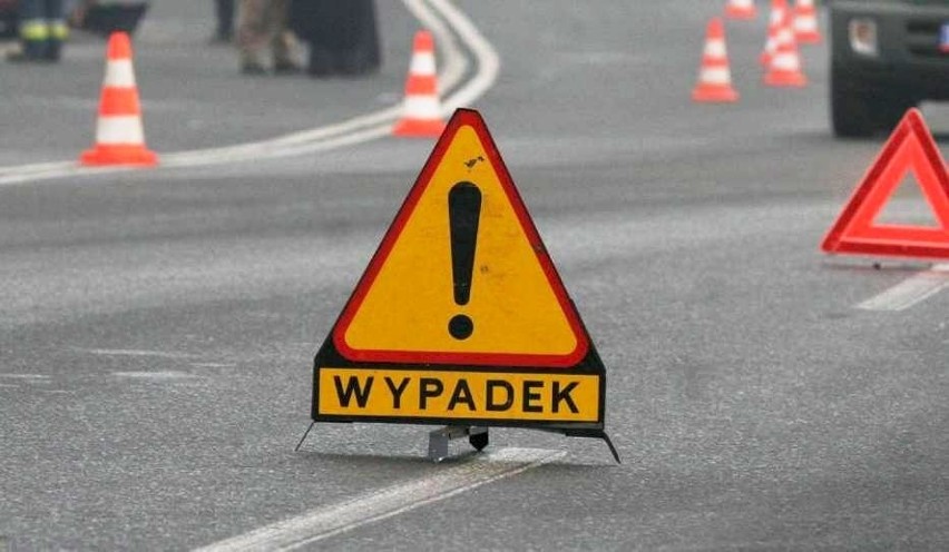 Wypadek na zakopiance w Głogoczowie. Droga zablokowana