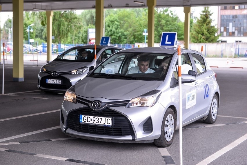 Strajk egzaminatorów. Kolejny dzień z utrudnieniami w trójmiejskich oddziałach PORD 05.07.2022 r. Co ze zwrotem pieniędzy za egzamin?