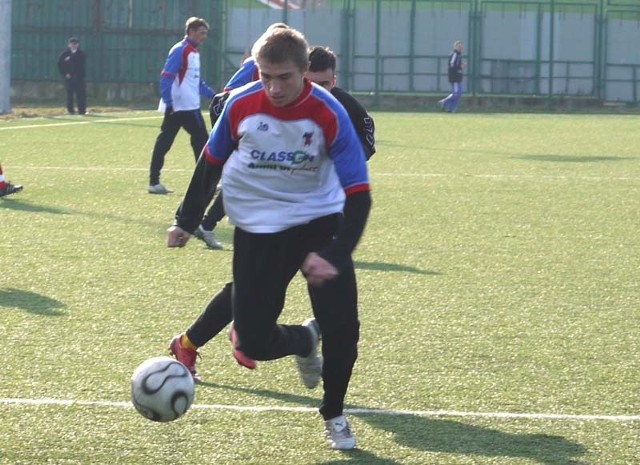 Michał Kocon (na pierwszym planie), jeszcze nie dawno grał w Zwoleniance, a we wtorek zagra przeciwko temu klubowi